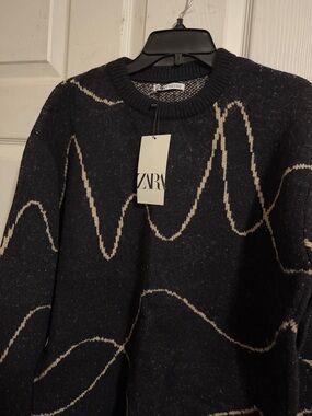 ZARA Black Sweater with Cream Wave Pattern